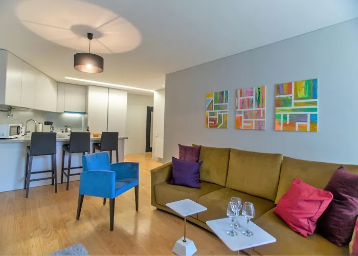 Premium Style By Hosts