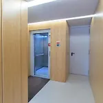 Premium Style By Hosts *